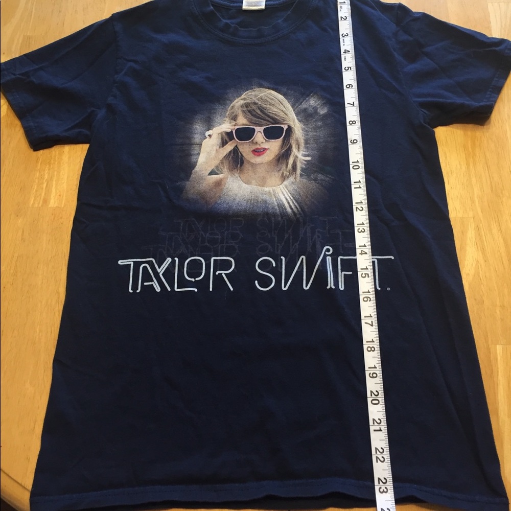 Taylor Swift The 1989 World Tour T Shirt